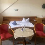 Bayrischer Hof Hotel 3*