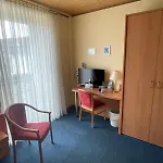 Bayrischer Hof Отель Мелле