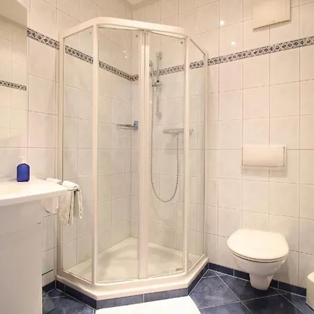 Hotel Bayrischer Hof 3*